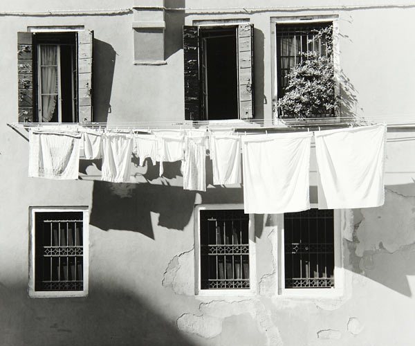 Clothesline in Portico Pisani (Venice) by Bruce Zander | ArtworkNetwork.com