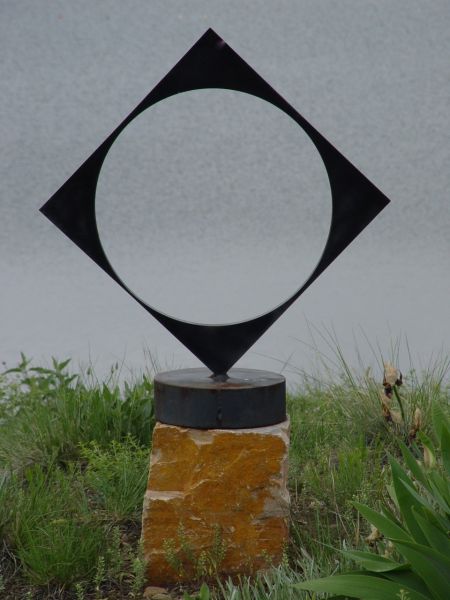 circle in square by Kevan Krasnoff | ArtworkNetwork.com